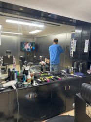 点击看大图 -C93 barber shop男士理发馆