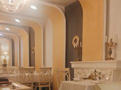 -成桂西餐厅·42年的味道(五大道疙瘩楼店)