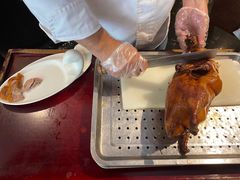 -湖庭壹品鸭王·传统北京烤鸭·别墅私房菜·庭院宵夜(江宁店)