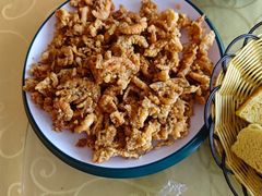 -华龙特色大骨鸡农家菜馆