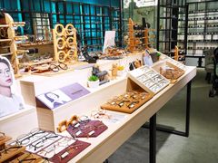 -Trend1881视光·蔡司视觉(领展广场店)