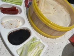 -三人行骨头王火锅(长寿店)
