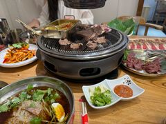 -青瓦餐厅·生鱼片·韩园烤肉(西塔店)