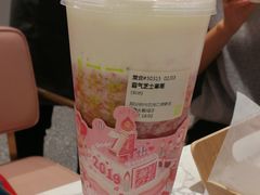 -奈雪的茶(青岛卓悦里INTOWN店)
