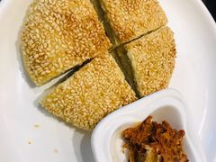 芝麻烧饼-东哥紫阳蒸盆子(旺座·现代城店)
