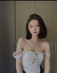 -时尚殿堂明星门店