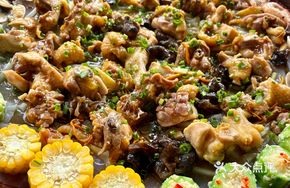 Steamed Yangshan Chicken Thigh with Sieve Basket