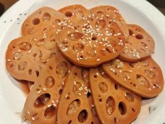 -八楼客啃蹄花(精河美食街店)