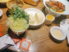 -爱碗亭·鲜炒湖南菜(壹城中心店)