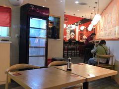 -粉探营螺蛳粉(长宁龙之梦店)