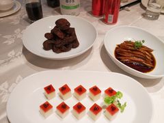 -品悦酒店(三林古镇店)