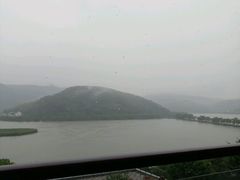 -南北湖湖光山居度假酒店