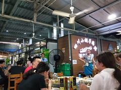 大堂-四川小胡子海鲜(丁村万人海鲜广场店)