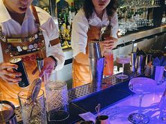 -OZONE 顶楼酒吧(香港丽思卡尔顿酒店)