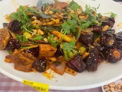 -拿渡·水煮鱼麻辣香锅(王府井奥莱·香江小镇店)