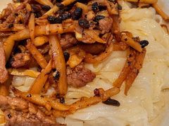 牛肉干拌粉-漆黑觉米粉(三里屯店)