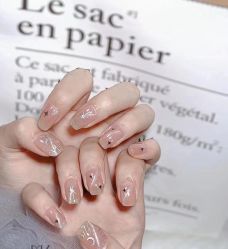 -赢韵美甲美睫瑞士净斑中心