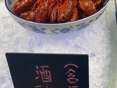 -飨食汇全日制餐厅·昆山皇冠假日酒店(九方店)