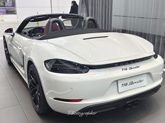 -上海浦东保时捷中心