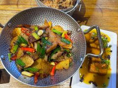 -隔壁老王·家常云南菜(花巷店)