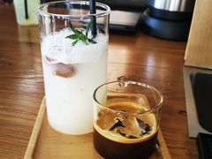 冰梅子美式-转山咖啡(松柏社区店)