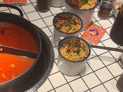 -热火朝天鲜切牛肉火锅(南强街巷店)