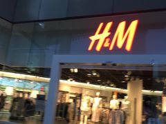 -百盛(莘庄店)
