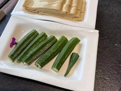 -大匠工房古船木艺术餐厅·猪肚鸡专门店(长白仙岛店)