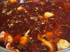 -肖肖酸萝卜鱼火锅(总店)