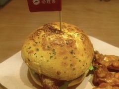 -必胜客(东岳店)