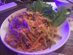 -月亮眼花园餐厅书吧酒吧