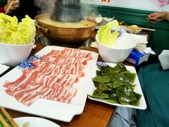 -楼外楼大刀肉传统火锅居(博学路店)