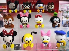-泡泡玛特POPMART(国金街店)