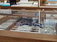 -一代眼镜(浦东大拇指广场店)