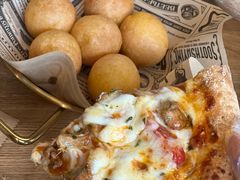 -Dragon Pizza•圆脸龙披萨·牛排餐厅