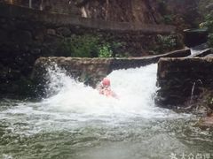 -将军关探险漂流