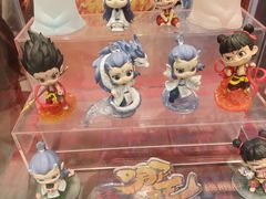 -泡泡玛特POPMART (北京超极合生汇店)