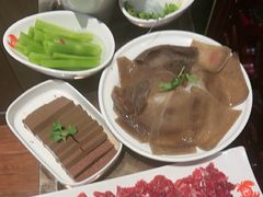 -七欣天香辣蟹火锅(上海银亿滨江店)