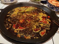 -旧街市鲜货老火锅(大光路店)