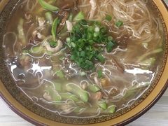 -嵊州特色小吃(萧山街店)