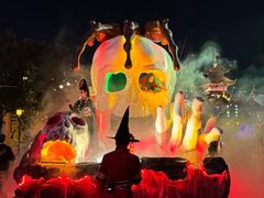 -七彩云南欢乐世界