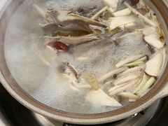 -土连锅·现熬养生汤锅(梁家巷店)