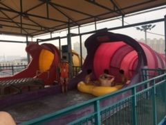 -欢乐水魔方水世界