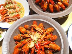 大锅油焖虾-有间虾铺·经典湘菜·小龙虾(新梦店)