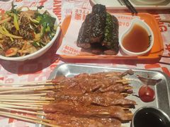 -威记烧嘢·南宁烧烤·超级生牛(绿地店)