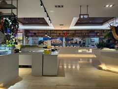 -腾阁自助餐厅(朝林广场店)