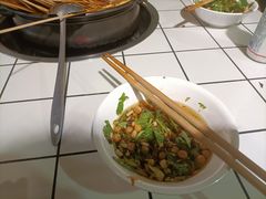 -钢管厂五区小郡肝串串香(奥克斯广场锦城万达店)