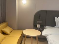 -锦江之星(广州海珠江泰路地铁站店)