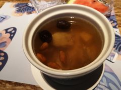 养颜红枣家鸡汤-蝴蝶汇音乐酒馆(罗湖店)