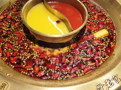 -哥老官重庆美蛙鱼头(西湖银泰十一哥店)